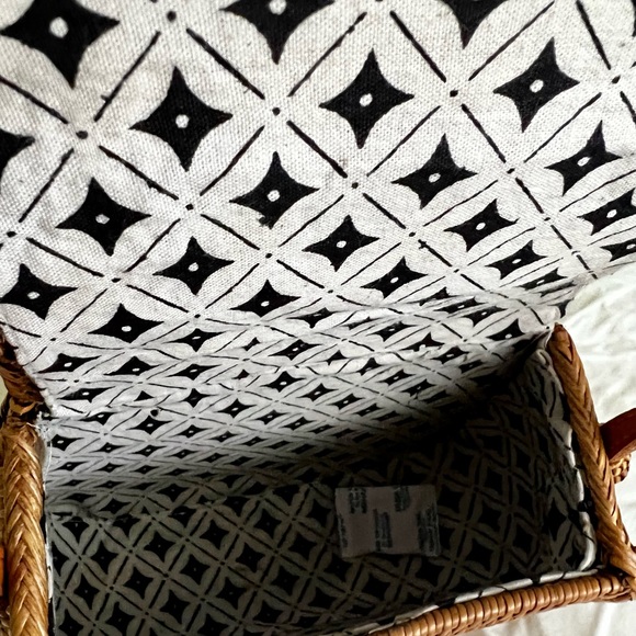 Handwoven Rattan Bag - Picture 8 of 8